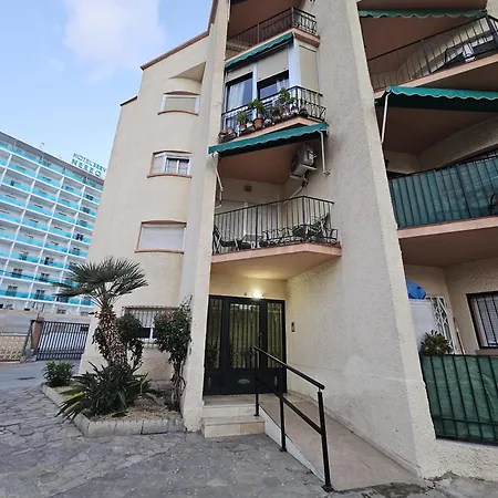 Angeles If Apartment *